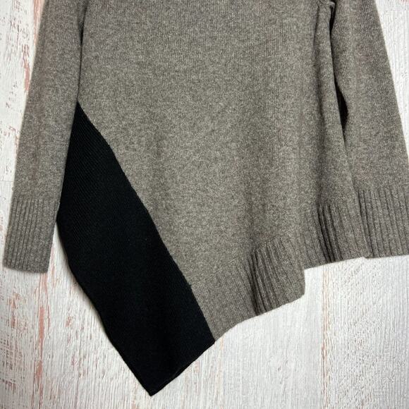 Eileen Fisher Yak Merino Wool Asymmetric Sweater SIZE Petite PS Tan STAIN - Picture 13 of 13